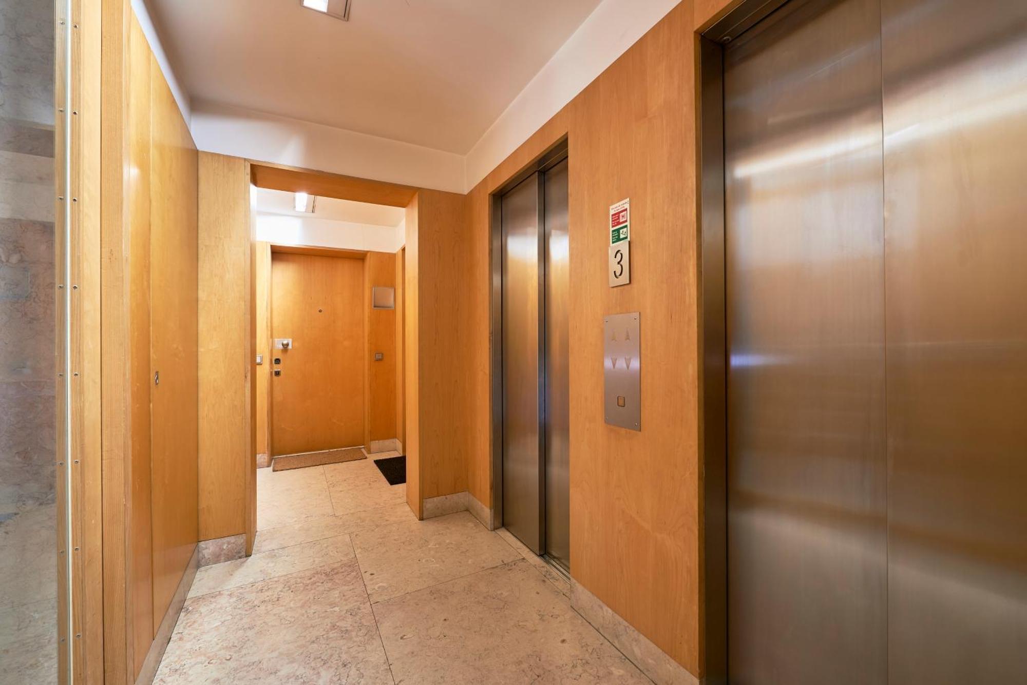 Casa Portuguesa Carmo Apartment ลิสบอน ภายนอก รูปภาพ
